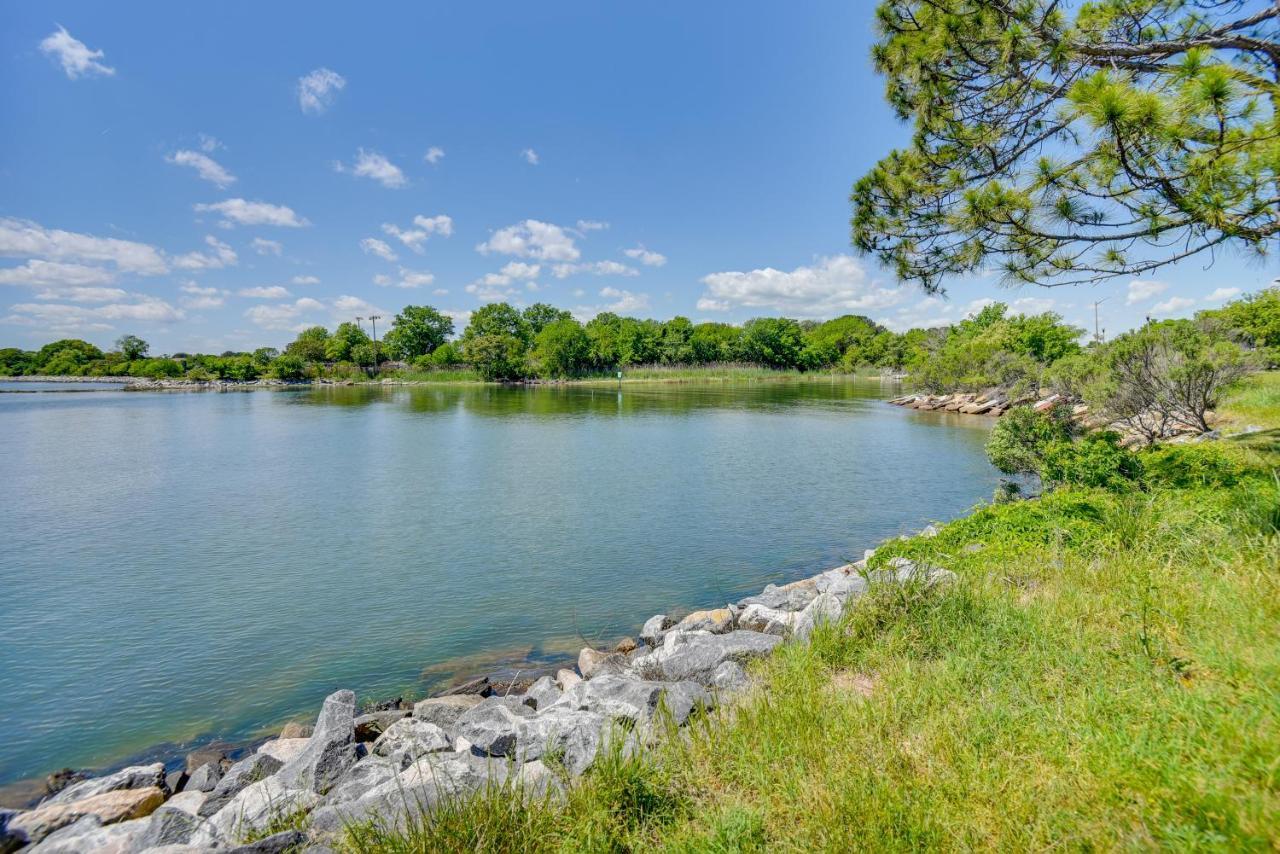 Charming Newport News Cottage Less Than 1 Mi To Ocean! Hampton Extérieur photo